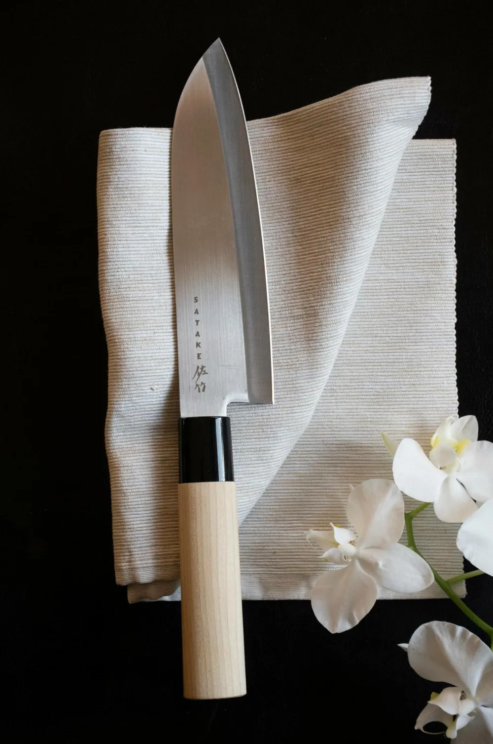 Satake Køkkenknive & Knivtilbehør-Kokkekniv Houcho Santoku i balsaboks