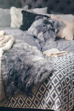 Skinnwille Skind & Skindtæpper-Fåreskind Nelly