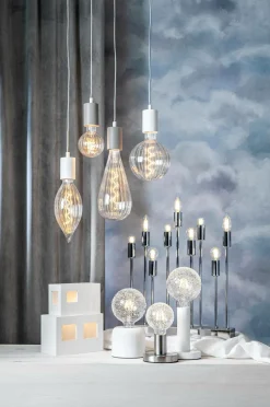 Star Trading Lyskilder-LED E27 G150 Line Klar