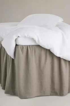 Staycation Sengekapper-Sengekappe Calm i hør og bomuld, højde 60 cm