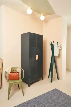 Tolix Garderobeskabe-Garderobeskab B2 Perforated Locker Wardrobe Painted with PEFC Oak Handles