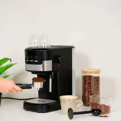 Tristar Kaffe- & Espressomaskiner-Espressomaskine Cm-2278 med mælkeskummer