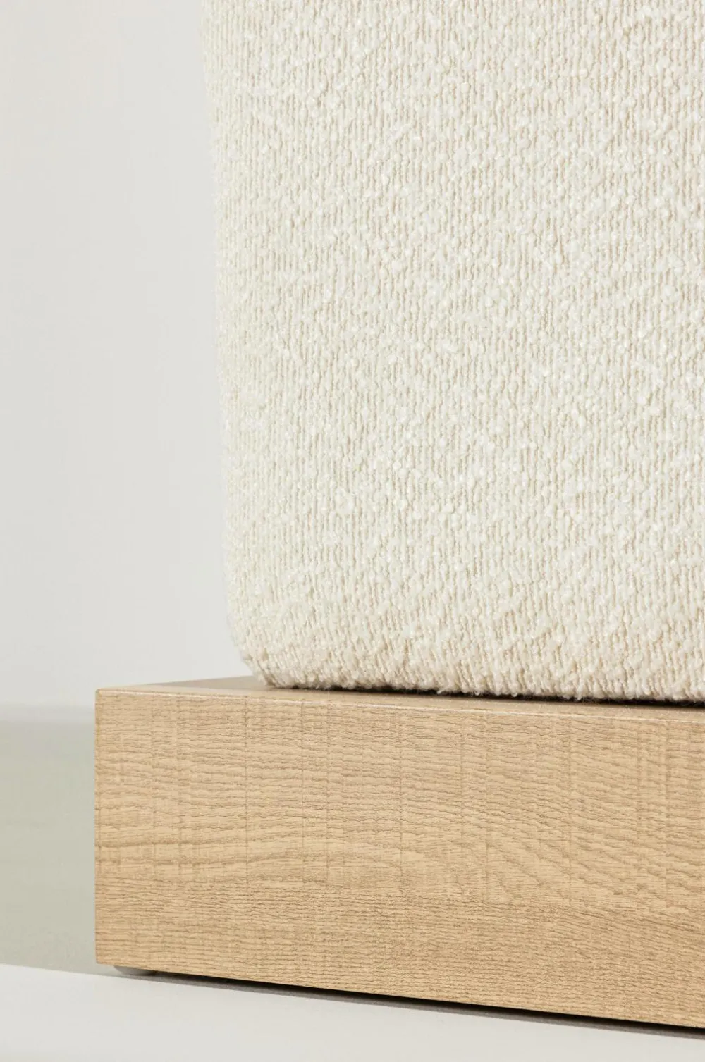 Venture Home Puffer & Fodskamler-Ottoman Ivy