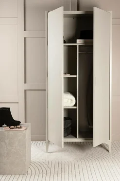 Venture Home Garderobeskabe-Piring Garderobeskab