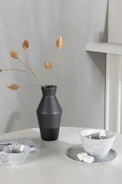 Venture Home Spisegrupper-Spisegruppe Danburi med 2 stk. stole Edvin