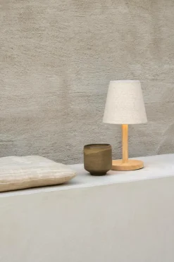 watt & VEKE Genopladelige Lamper-Bordlampe Tess bærbar