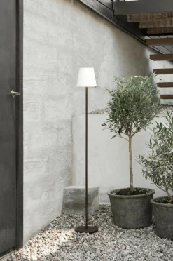 watt & VEKE Genopladelige Lamper|Gulvlamper-Gulvlampe Tyra bærbar