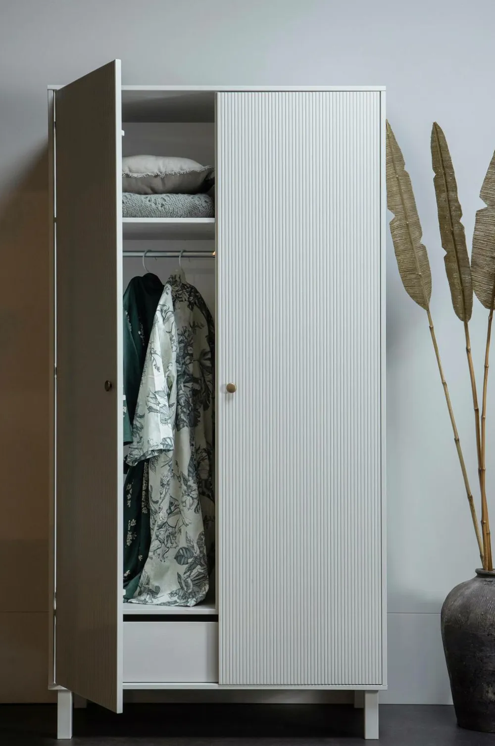 WOOOD Garderobeskabe-Garderobeskab Madu