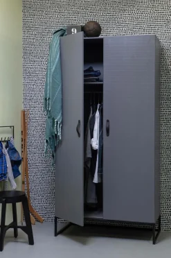 WOOOD Garderobeskabe-Klædeskab Morris